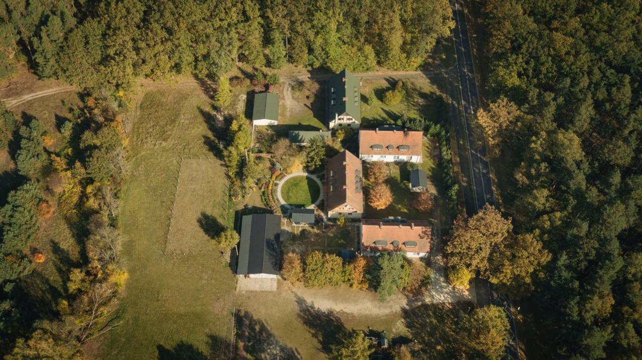 Lesniki Apartamento Babimost Exterior foto
